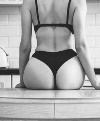 Адиля, 26 лет, 3 размер груди